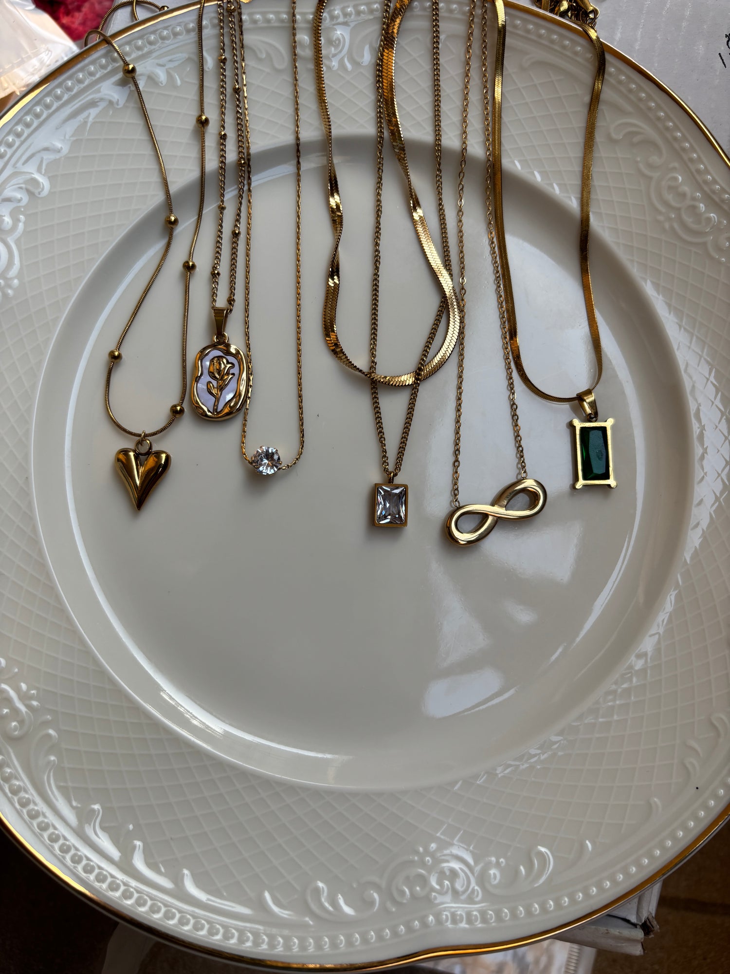 anti tarnish necklace with charm pendant for women