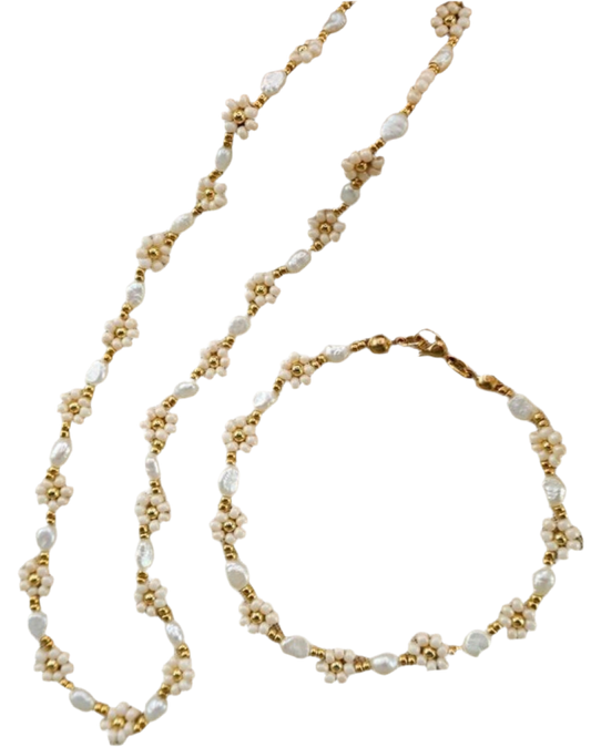 White beads bracelet and necklace pair