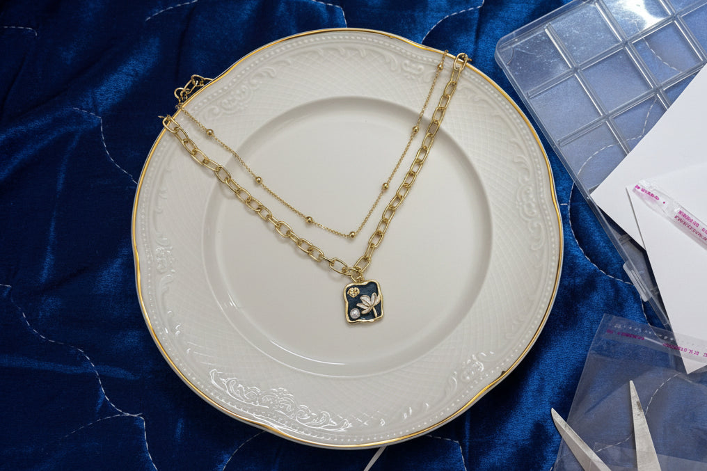 ✔ Anti-Tarnish
✔ Waterproof
✔ Skin-Friendly
✔ Premium Finish
✔ Long-Lasting Shine
