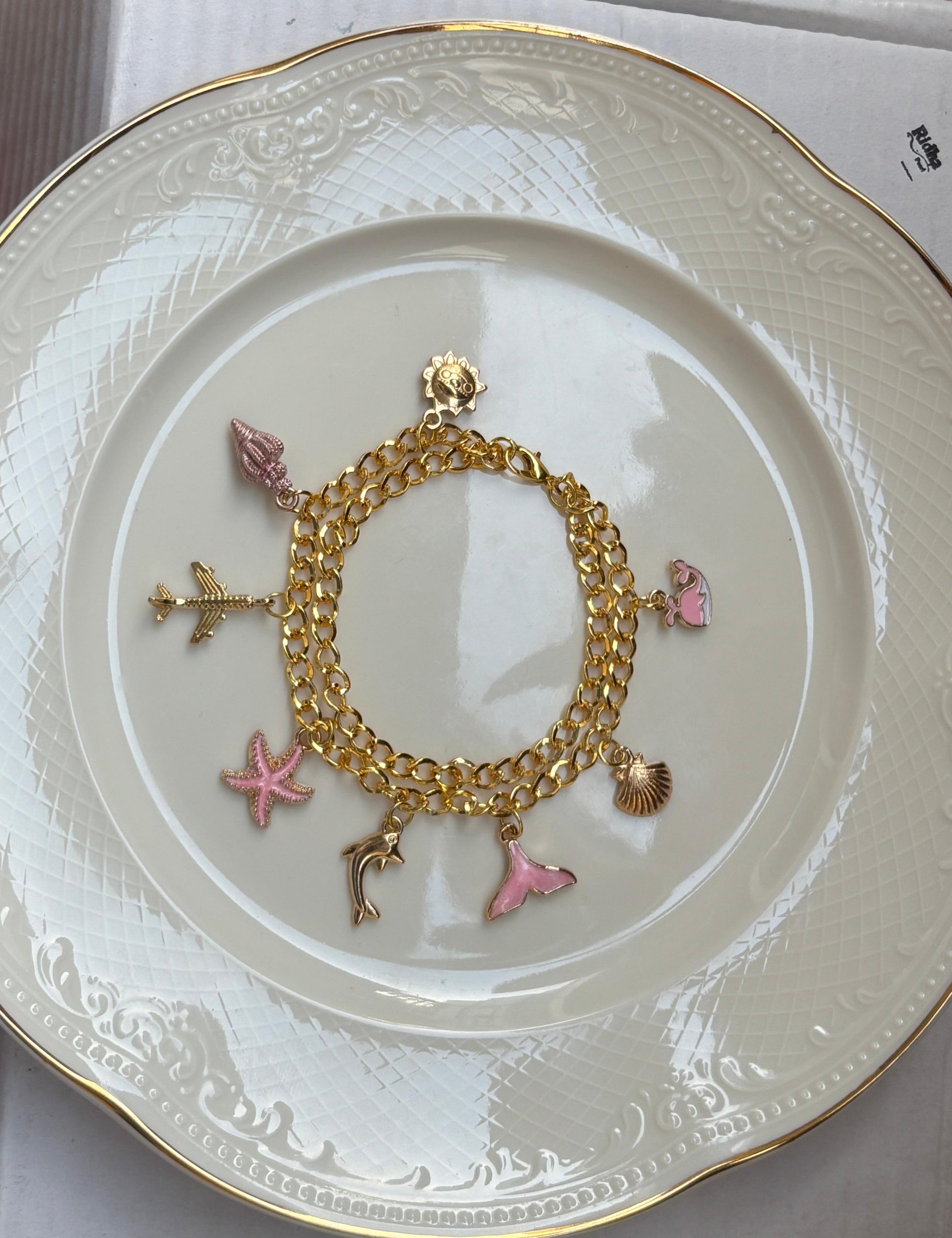 Beach lover bracelet with sea-themed charms