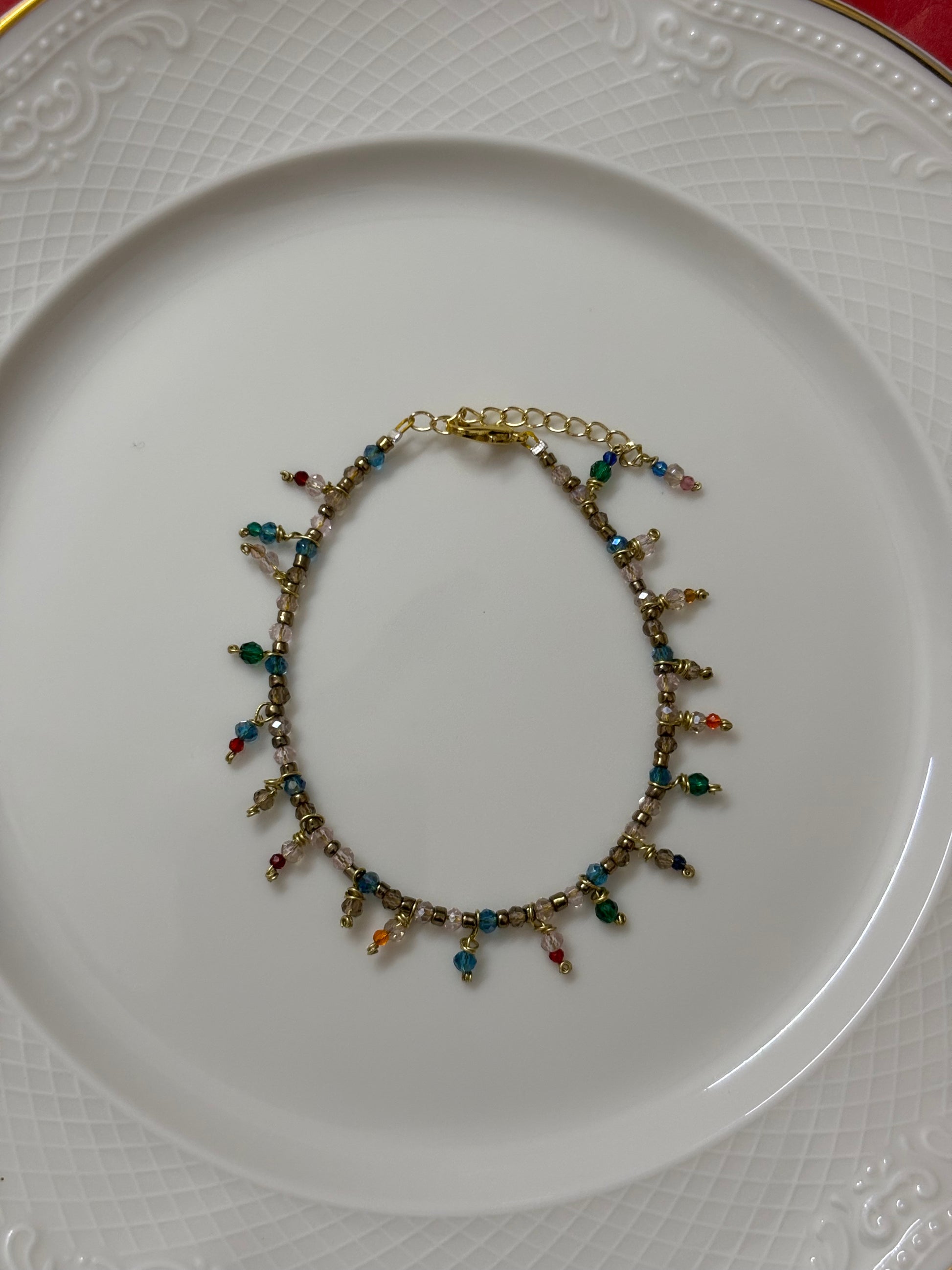 Colourful premium quality beads bracelet for women