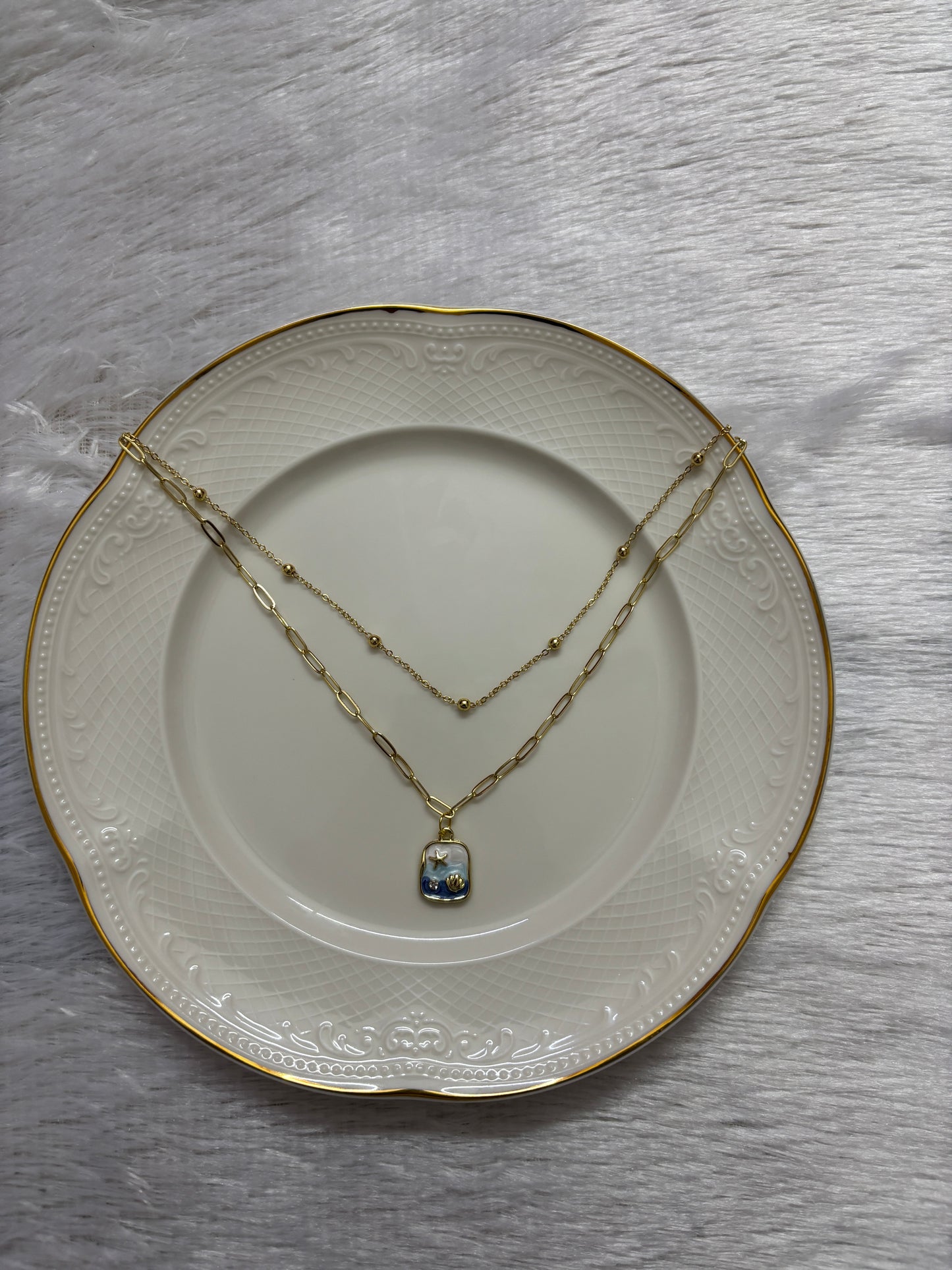 Anti-Tarnish Blue Charm Pendant Necklace | Premium Gold-Plated Jewellery for Women – Ridha Pearls