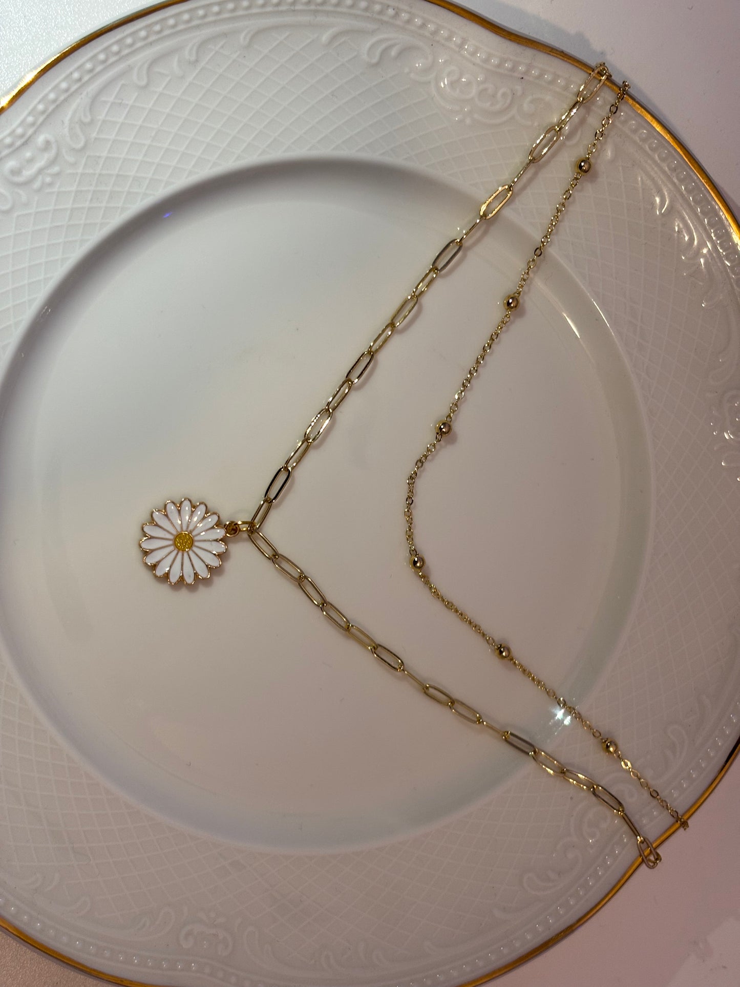 Daisy Flower Pendant Necklace | 2 Layer Anti-Tarnish Chain for Women | Elegant Minimal Jewellery India