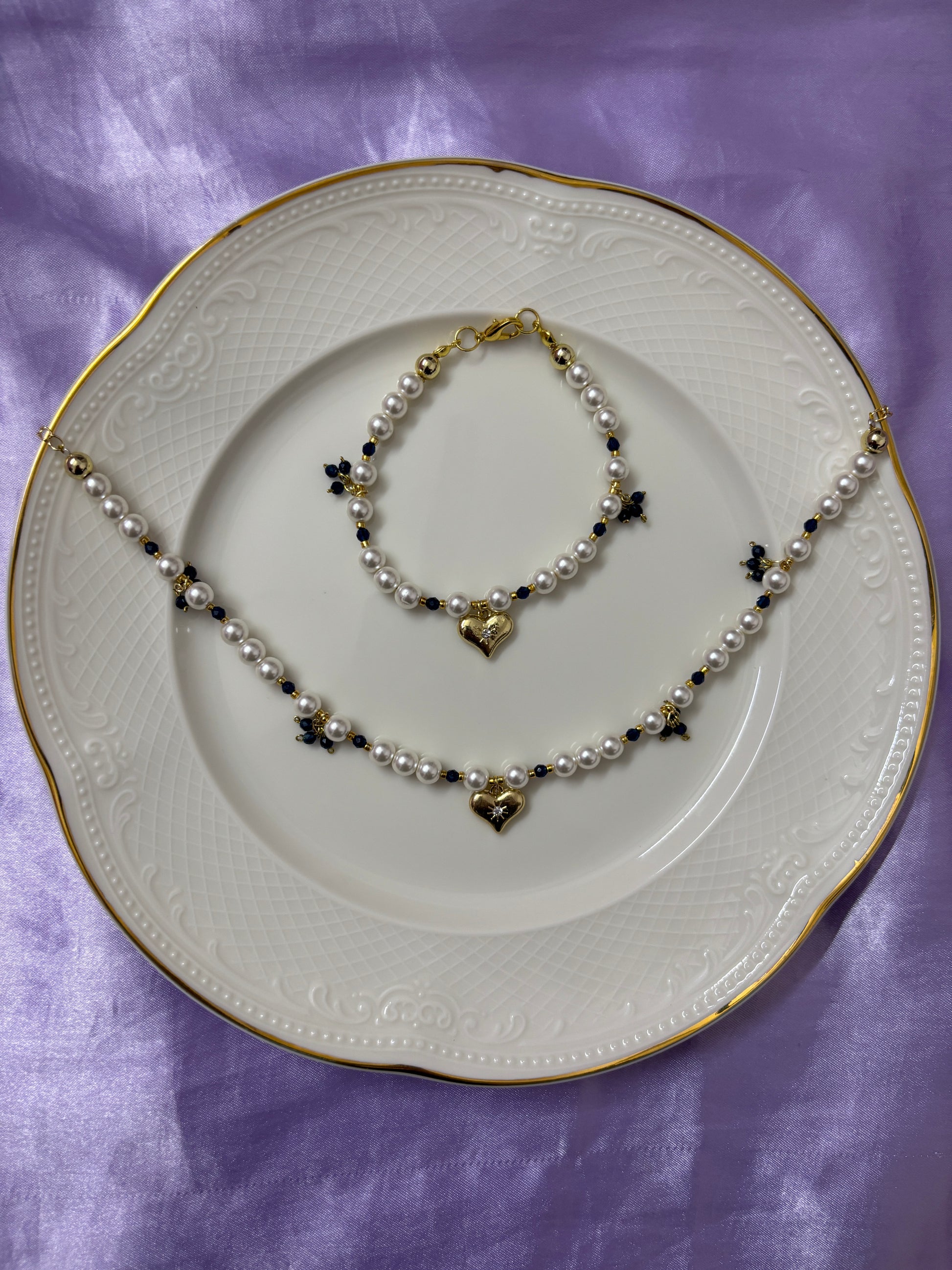    white-pearl-heart-locket-necklace-set